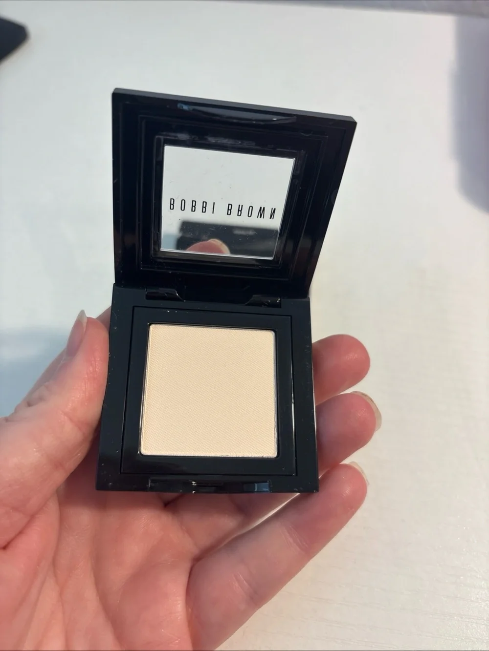 Bobbi Brown bobbi brown